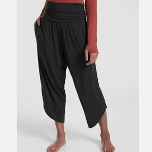 Athleta Flow With It Pant
